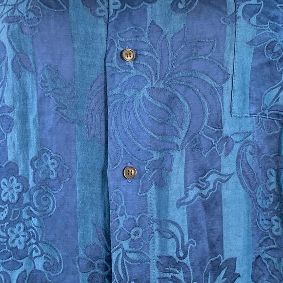 Size XL Blue Jacquard Linen Silk Floral One Pocket Long Sleeve Shirt - Picture 2 of 6